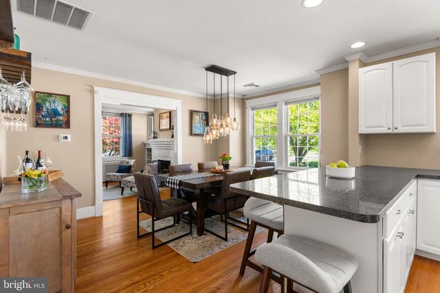201 3RD AVE, Newtown Square, PA 19073