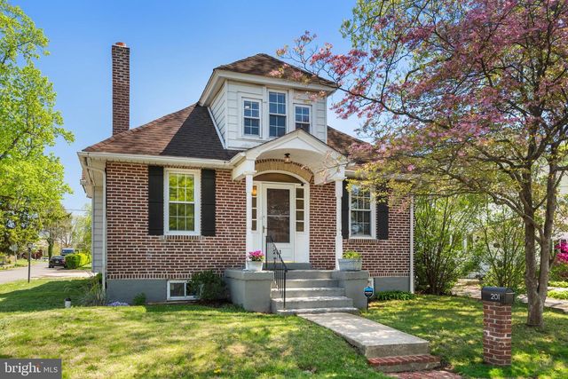 201 3RD AVE, Newtown Square, PA 19073