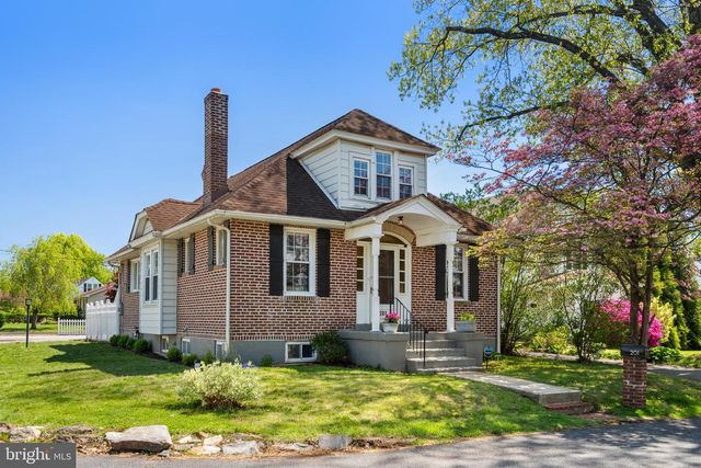 201 3RD AVE, Newtown Square, PA 19073