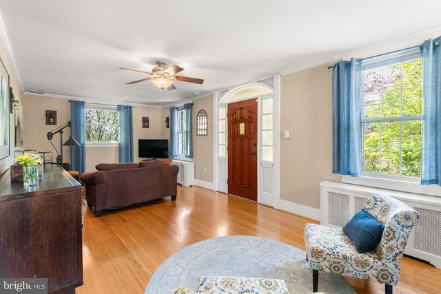 201 3RD AVE, Newtown Square, PA 19073