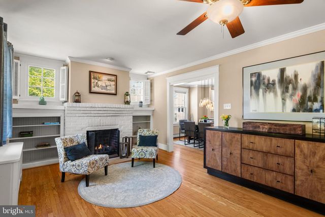 201 3RD AVE, Newtown Square, PA 19073