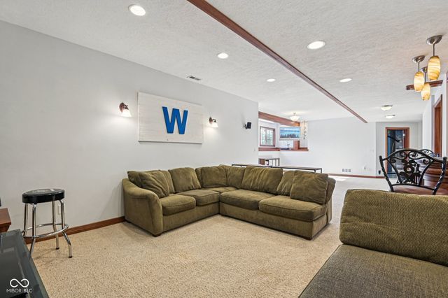 6055 Catlin Lane, Noblesville, IN 46062