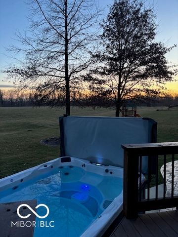 6055 Catlin Lane, Noblesville, IN 46062