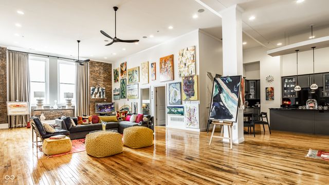 141 S Meridian Street 604, Indianapolis, IN 46225