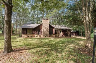 605 9th St., Purvis, MS 39475