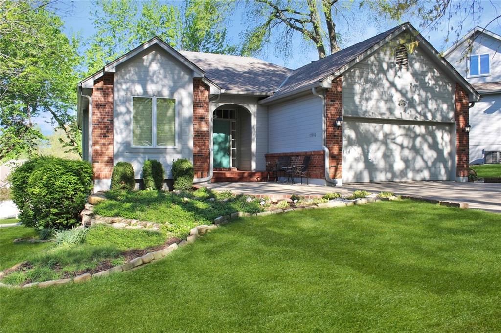 17800 E 30th Drive S, Independence, MO 64057