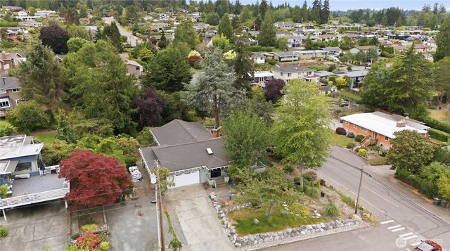 622 Olympic Avenue, Edmonds, WA 98020