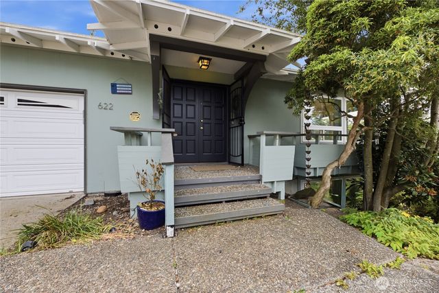 622 Olympic Avenue, Edmonds, WA 98020