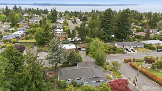 622 Olympic Avenue, Edmonds, WA 98020