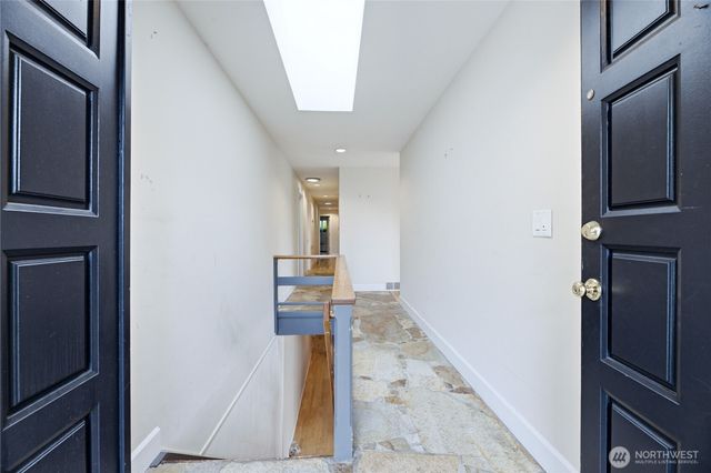 622 Olympic Avenue, Edmonds, WA 98020