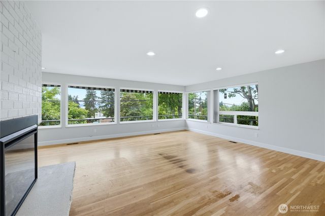 622 Olympic Avenue, Edmonds, WA 98020