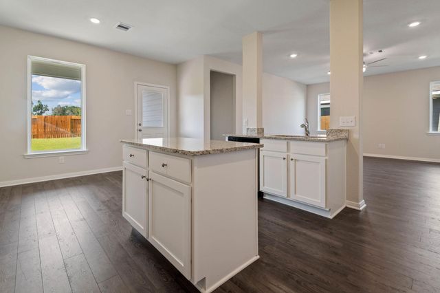 15870 Berry Hill Drive, Conroe, TX 77303