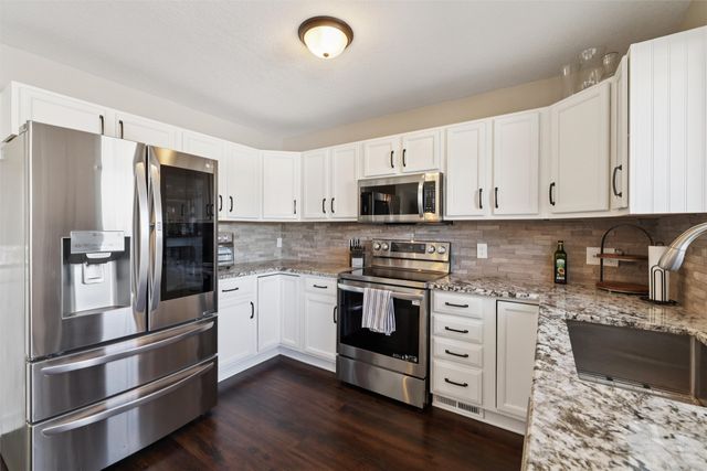 3114 SE 20th Street, Ankeny, IA 50021