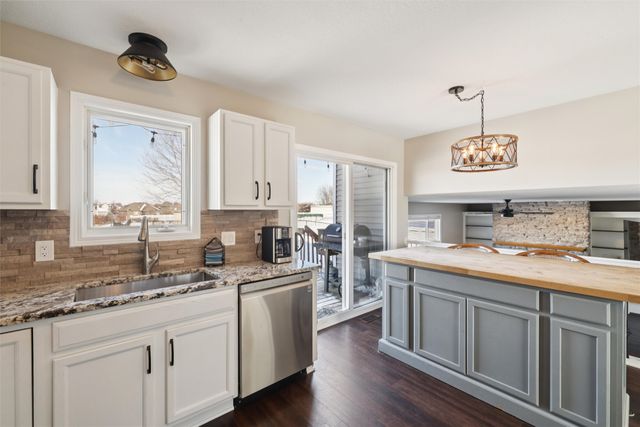 3114 SE 20th Street, Ankeny, IA 50021