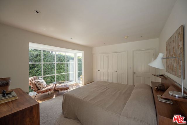 2627 Outpost Drive, Los Angeles, CA 90068