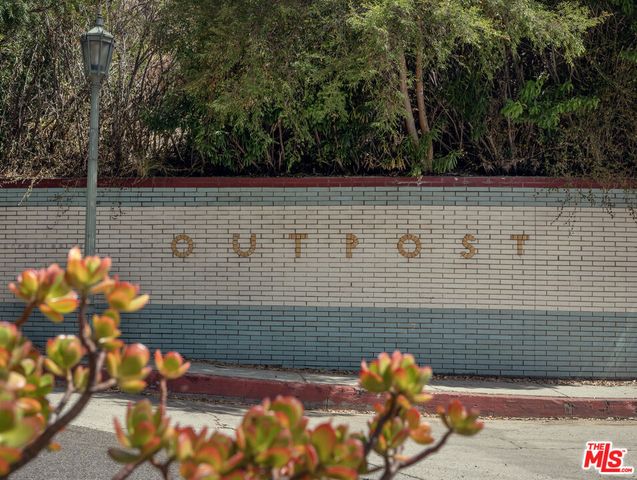 2627 Outpost Drive, Los Angeles, CA 90068