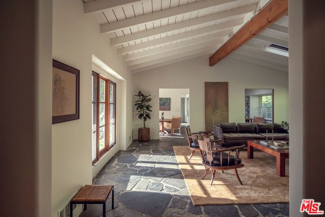 2627 Outpost Drive, Los Angeles, CA 90068