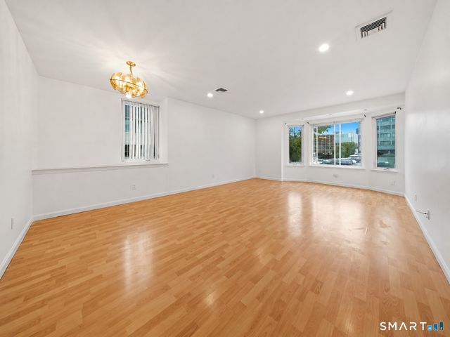 1611 Washington Boulevard 35, Stamford, CT 06902