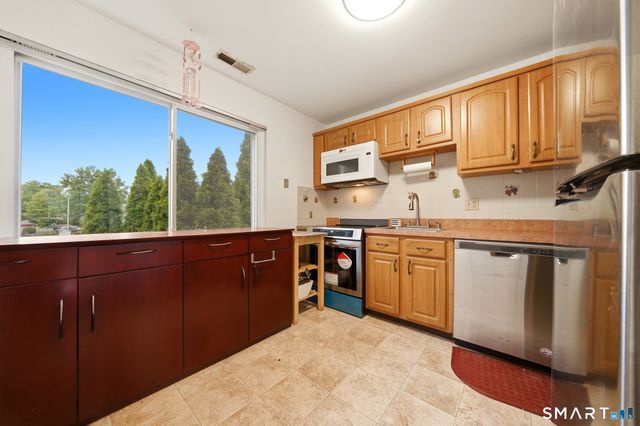 1611 Washington Boulevard 35, Stamford, CT 06902