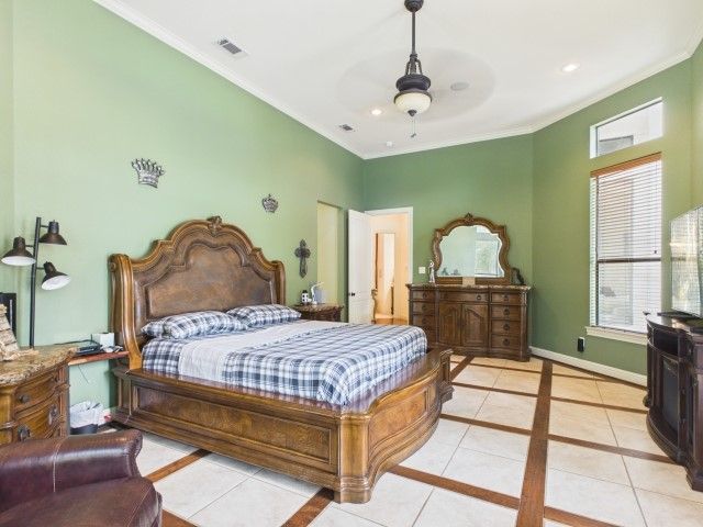 299 Saint Andrews Drive, Mabank, TX 75156