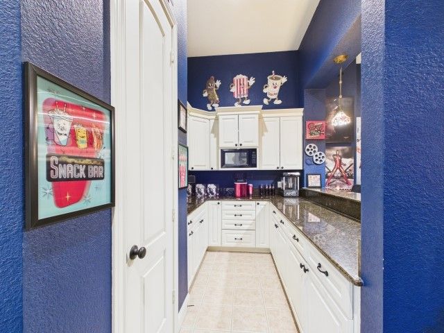 299 Saint Andrews Drive, Mabank, TX 75156