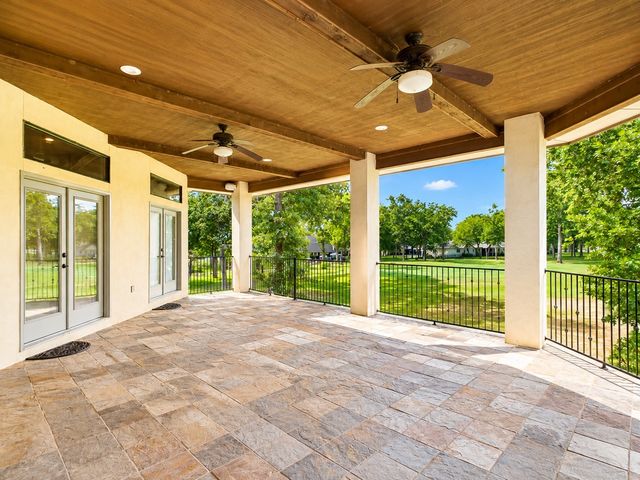 299 Saint Andrews Drive, Mabank, TX 75156