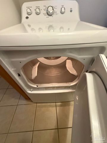 1469 E Johnson Ave 1469, Pensacola, FL 32514