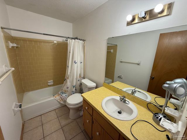 1469 E Johnson Ave 1469, Pensacola, FL 32514