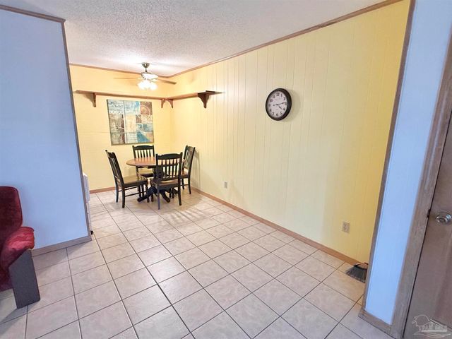 1469 E Johnson Ave 1469, Pensacola, FL 32514