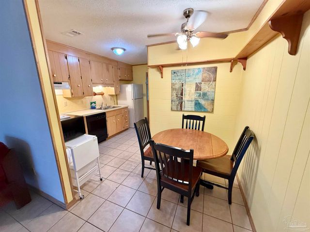 1469 E Johnson Ave 1469, Pensacola, FL 32514