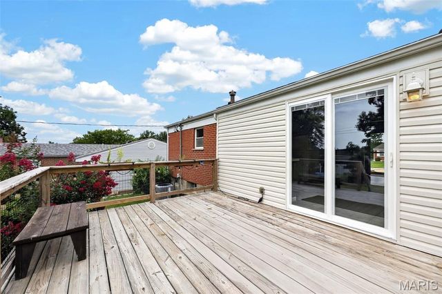 4140 Liguori Lane, Bridgeton, MO 63044