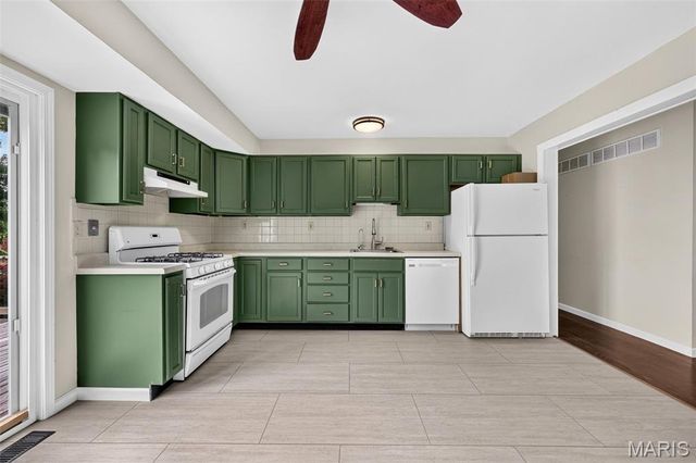 4140 Liguori Lane, Bridgeton, MO 63044