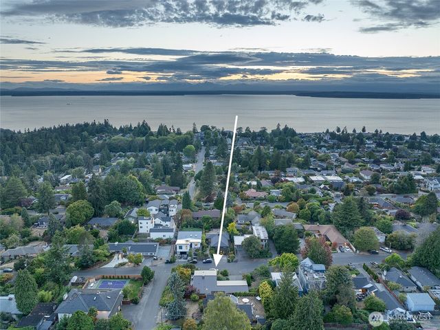 12202 7th Avenue NW, Seattle, WA 98177