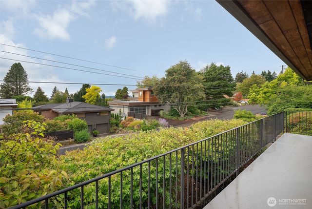 12202 7th Avenue NW, Seattle, WA 98177