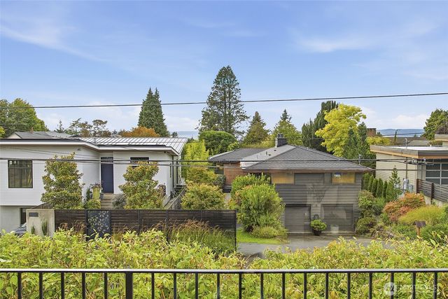 12202 7th Avenue NW, Seattle, WA 98177