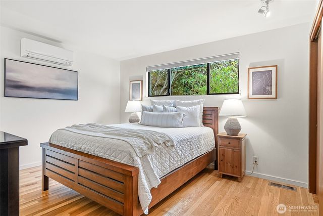 12202 7th Avenue NW, Seattle, WA 98177