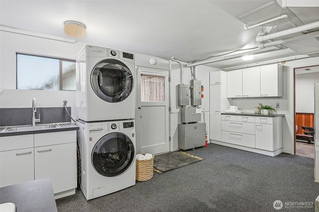 12202 7th Avenue NW, Seattle, WA 98177