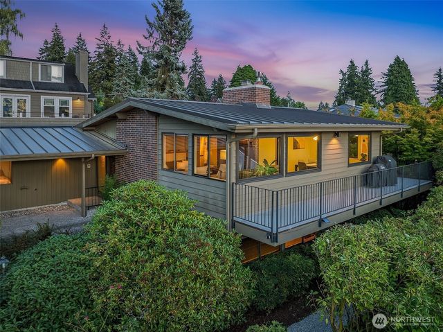 12202 7th Avenue NW, Seattle, WA 98177