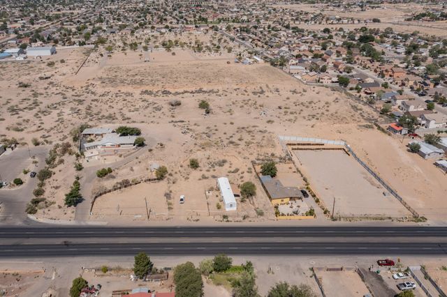 1735 Coors Boulevard SW, Albuquerque, NM 87121