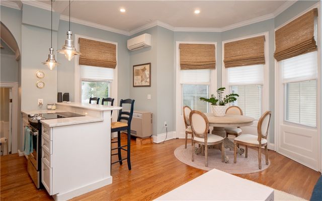 67 Perry Street 5, Newport, RI 02840