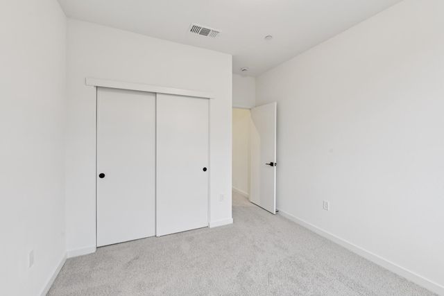 2060 Odin Walk, Sacramento, CA 95835