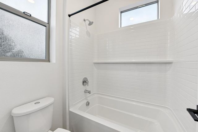 2060 Odin Walk, Sacramento, CA 95835