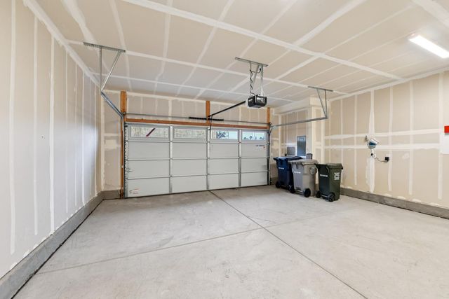 2060 Odin Walk, Sacramento, CA 95835