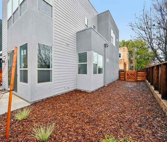 2060 Odin Walk, Sacramento, CA 95835