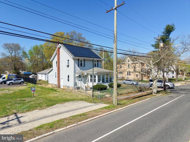 403 W BROAD ST, Paulsboro, NJ 08066