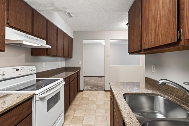 2620 Alabama Avenue S, Saint Louis Park, MN 55416