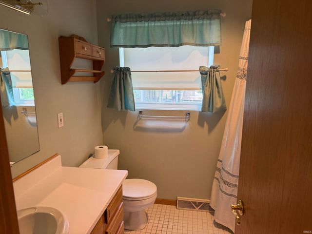 15312 Carriage Way Street, Plymouth, IN 46563