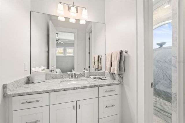 19 BAYFRONT COURT S, St Petersburg, FL 33711