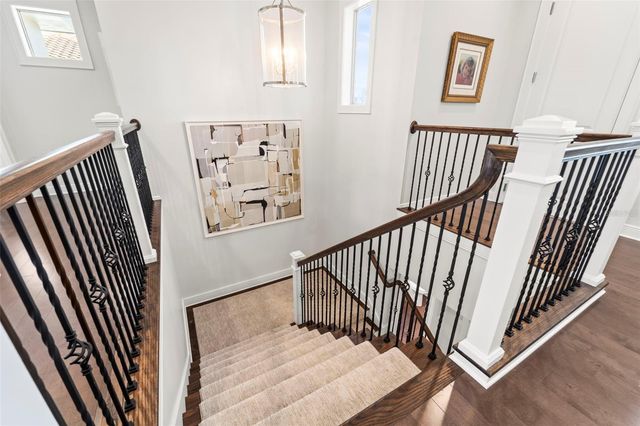 19 BAYFRONT COURT S, St Petersburg, FL 33711