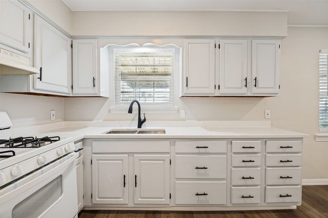 435 Allen Avenue, Duncanville, TX 75137